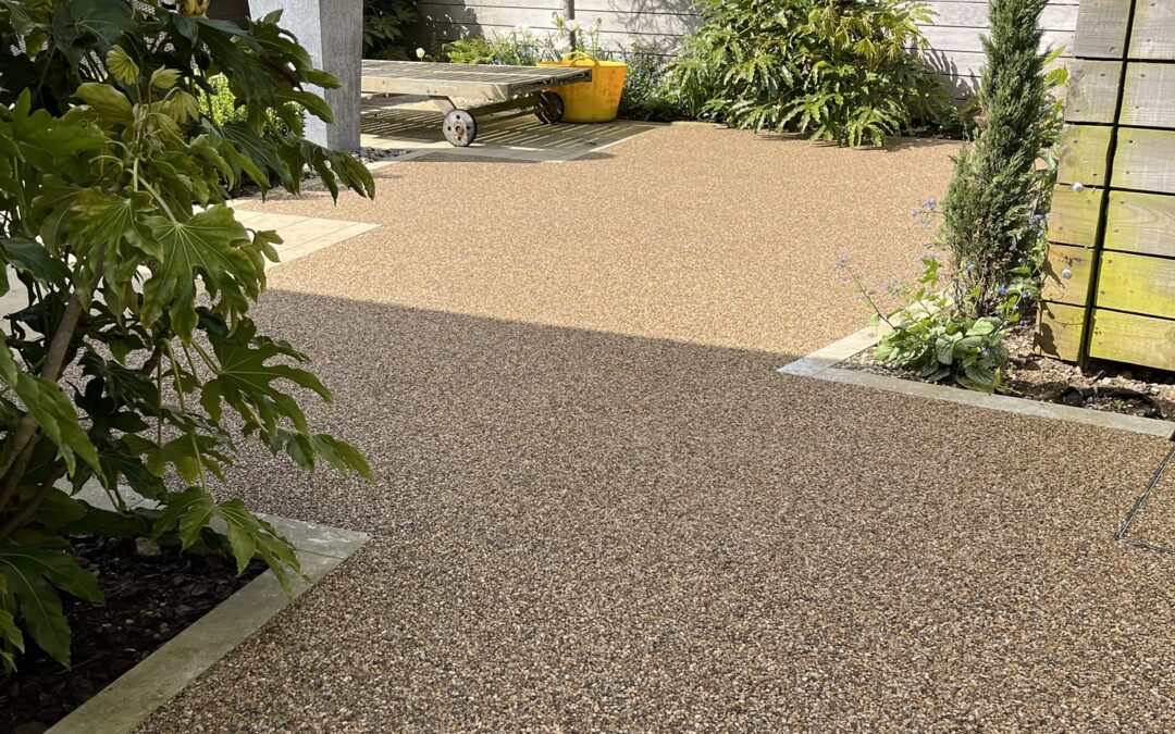 Reigate resin bound driveway & patio